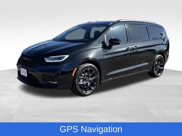 Used 2021 Chrysler Pacifica Limited w/ Premium & Safety Sphere Group