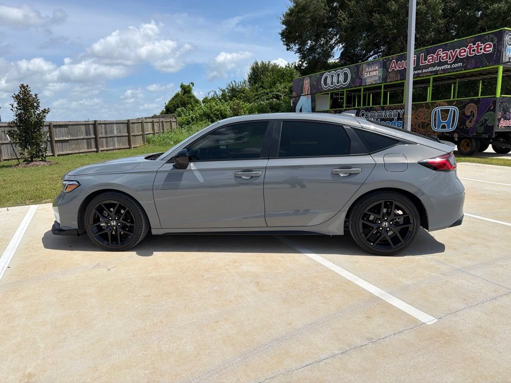 Used 2025 Honda Civic Sport image 8