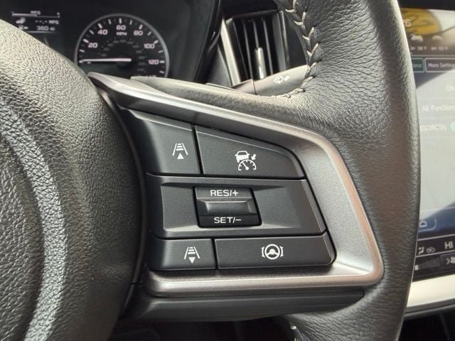 Used 2025 Subaru Legacy Premium AWD/4WD image 17