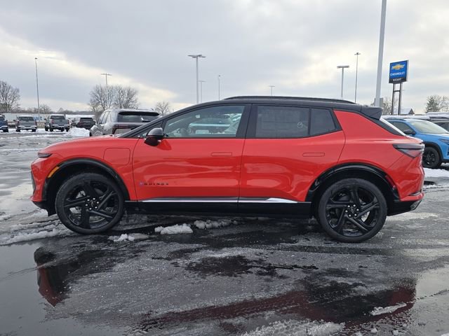 New 2026 Chevrolet Equinox EV RS image 13