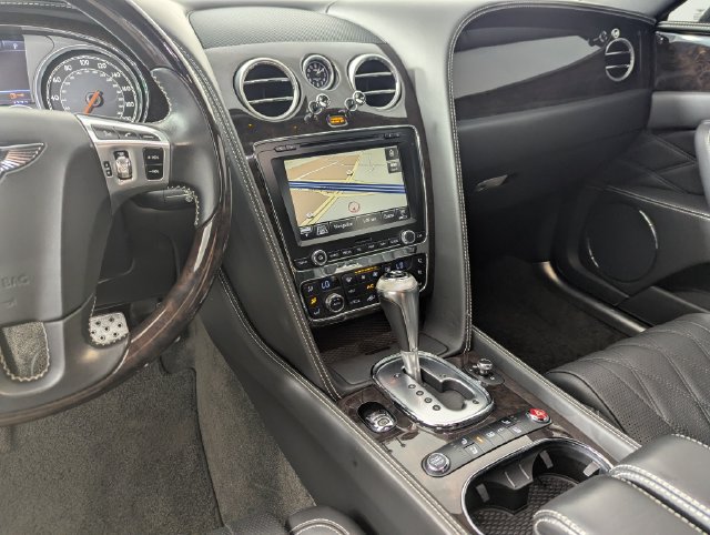 Used 2014 Bentley Flying Spur W12 AWD/4WD image 19