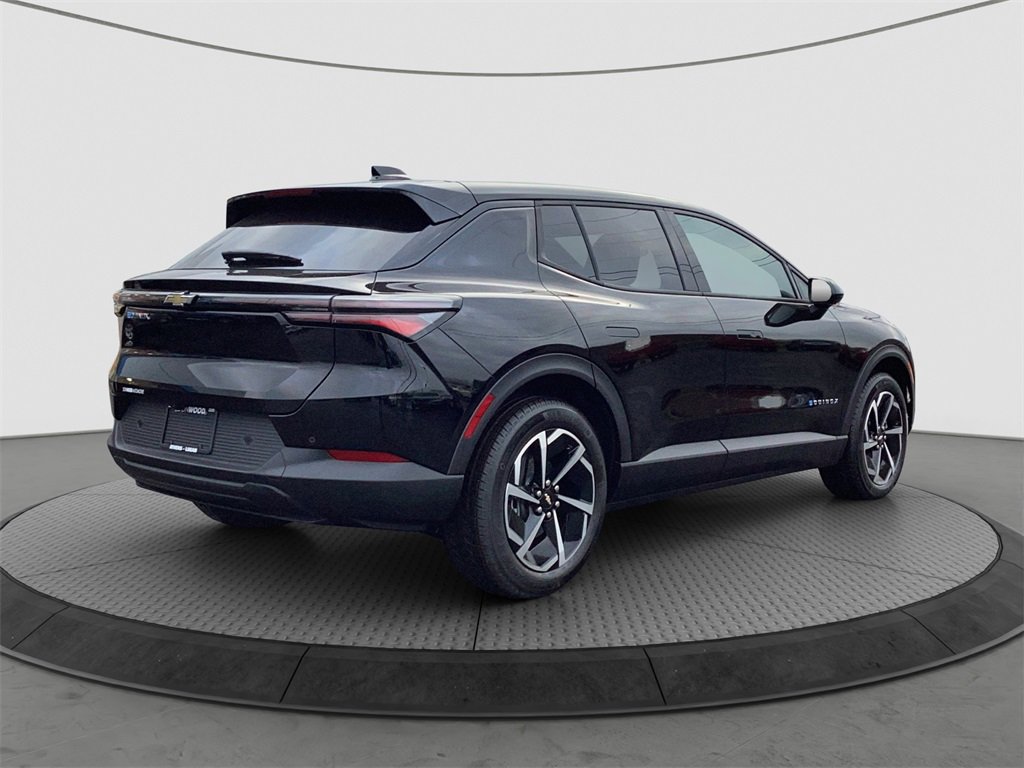 New 2026 Chevrolet Equinox EV LT image 7