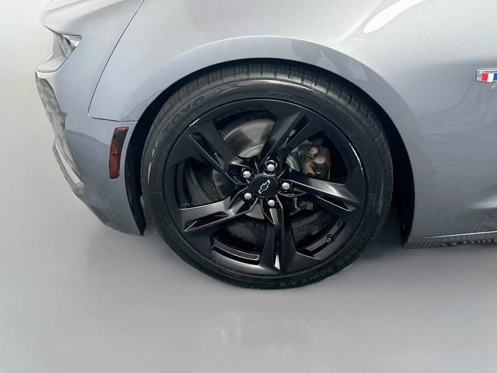 Used 2022 Chevrolet Camaro LT RWD image 28