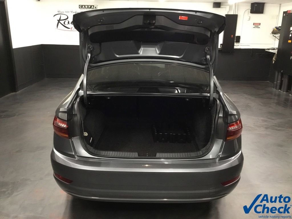 Used 2019 Volkswagen Jetta SEL image 12