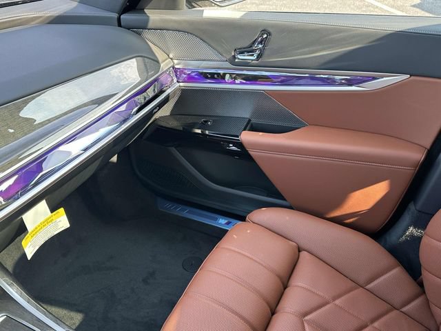New 2026 BMW 740i xDrive AWD/4WD image 18