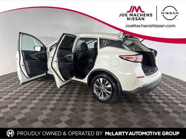 Used 2017 Nissan Murano SL image 16