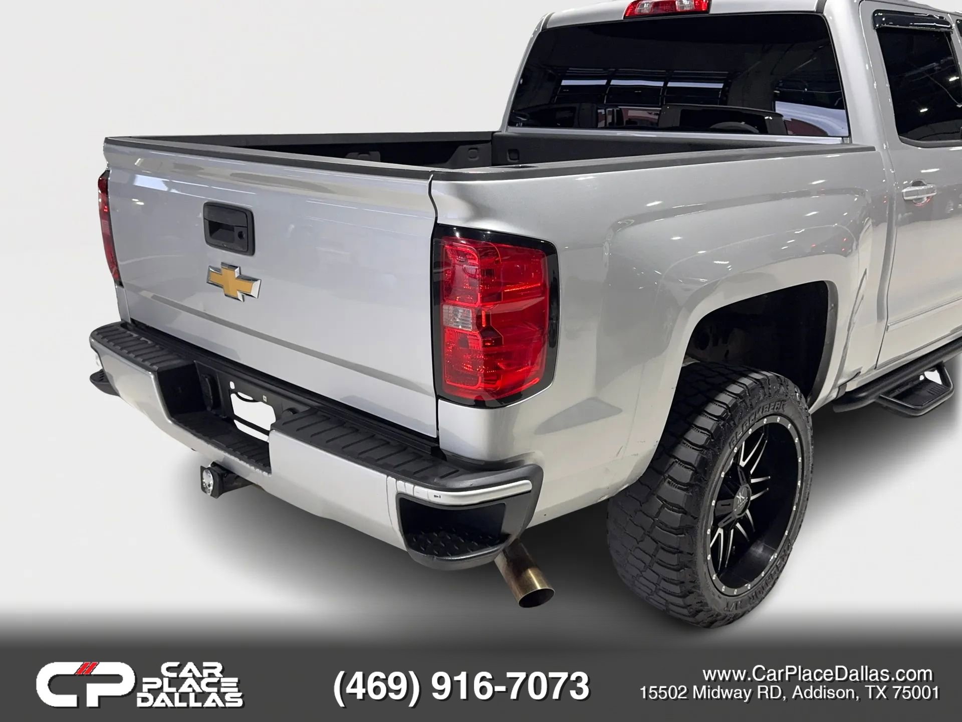 Used 2018 Chevrolet Silverado 1500 LT w/ Texas Edition AWD/4WD image 13
