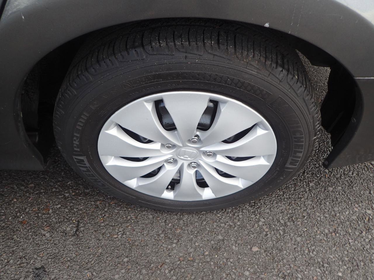 Used 2011 Honda Accord LX image 22