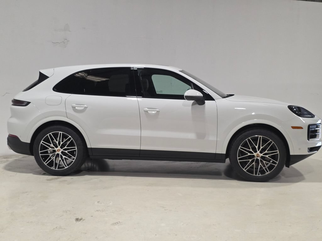 New 2026 Porsche Cayenne AWD/4WD image 8