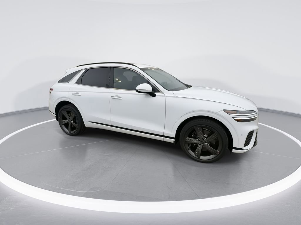 Used 2025 Genesis GV70 3.5T Sport w/ Sport Advanced Package image 13