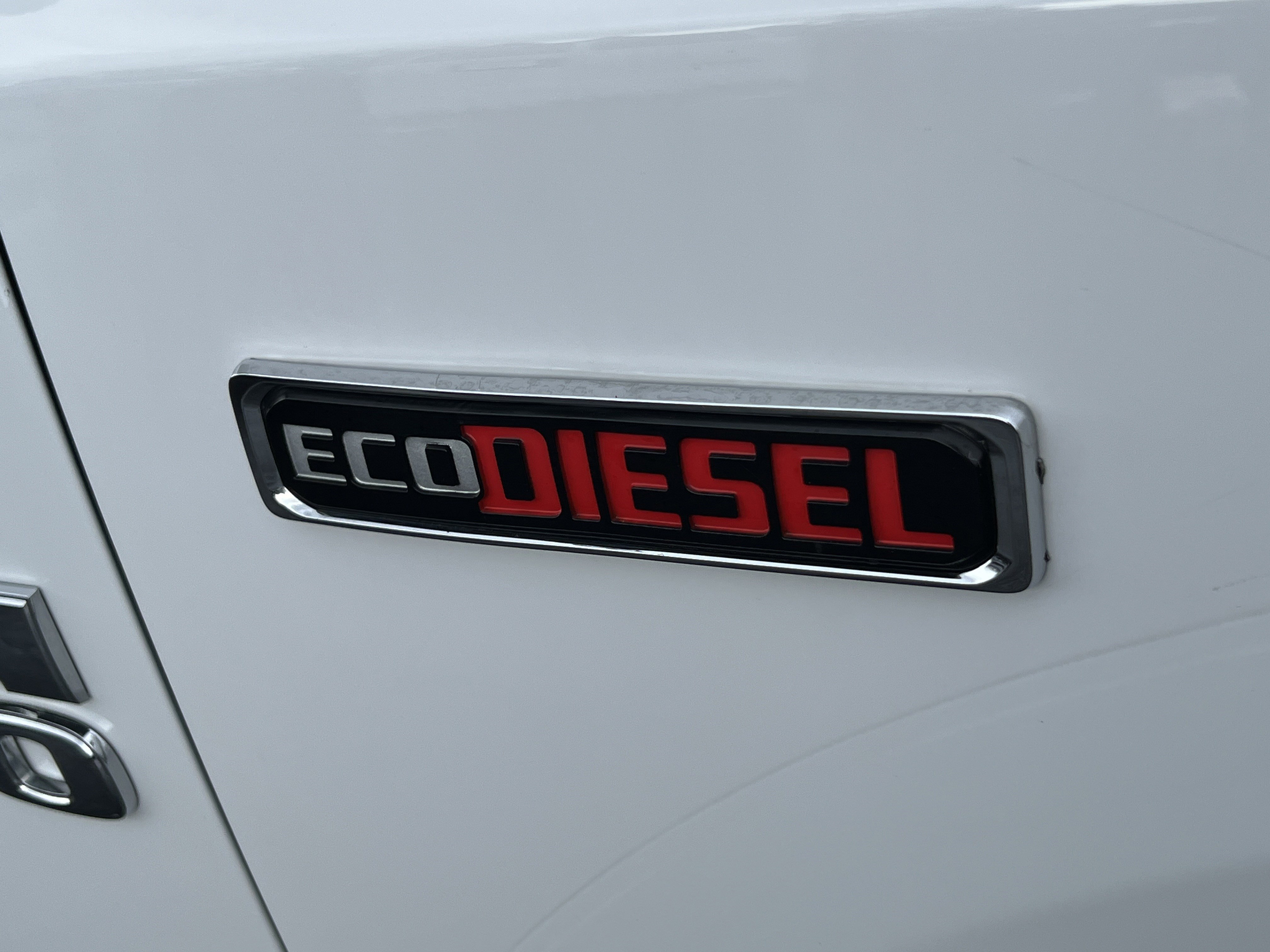 Used 2016 RAM 1500 Laramie image 10