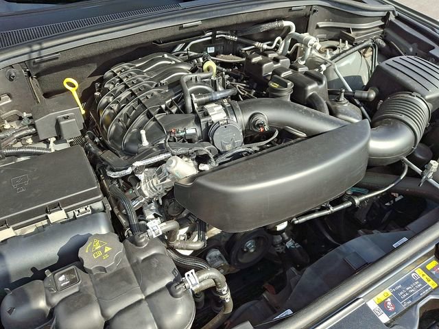 Used 2022 Dodge Durango GT image 28