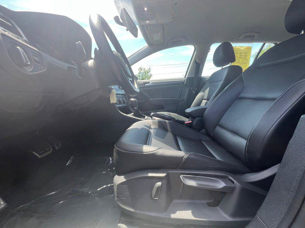 Used 2017 Volkswagen Golf Alltrack S AWD/4WD image 11