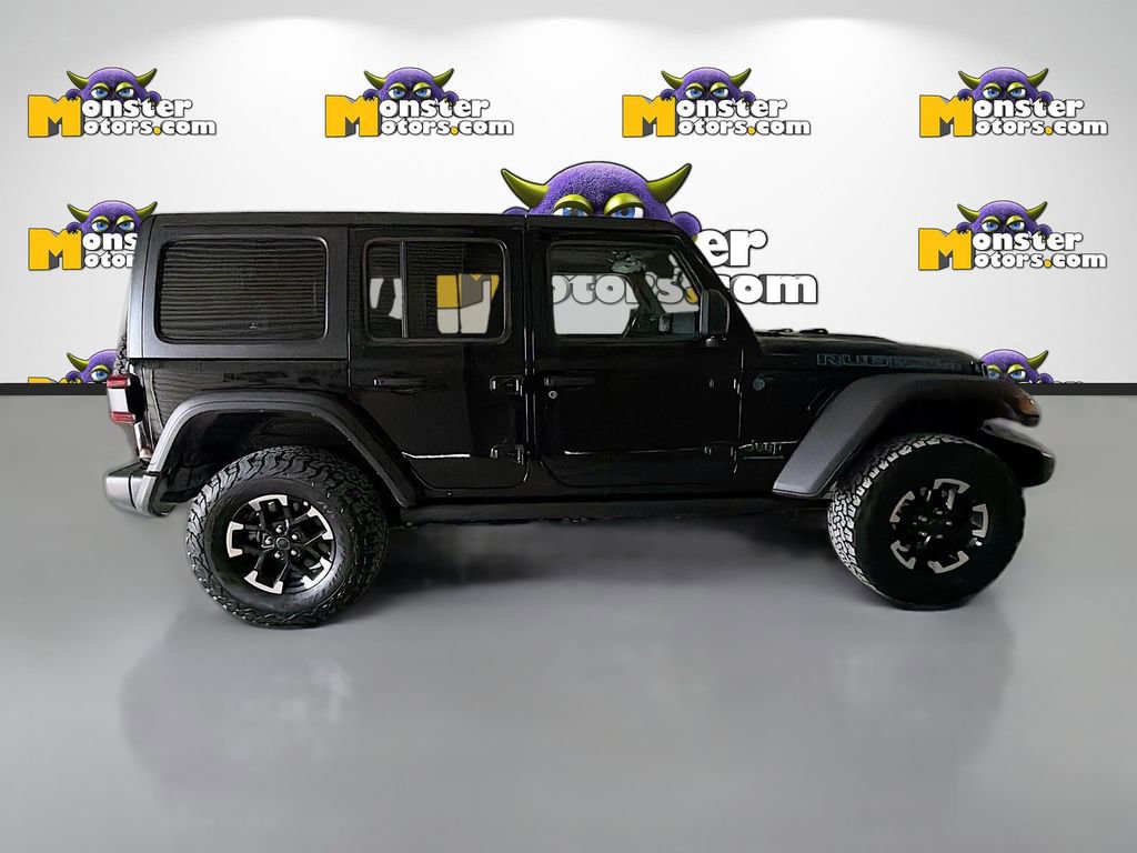 Used 2025 Jeep Wrangler Unlimited Rubicon 4xe w/ Convenience Group AWD/4WD image 4