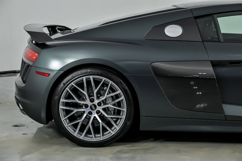 Used 2017 Audi R8 V10 plus AWD/4WD image 13