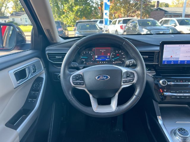 Used 2021 Ford Explorer Limited w/ Equipment Group 301A RWD image 20