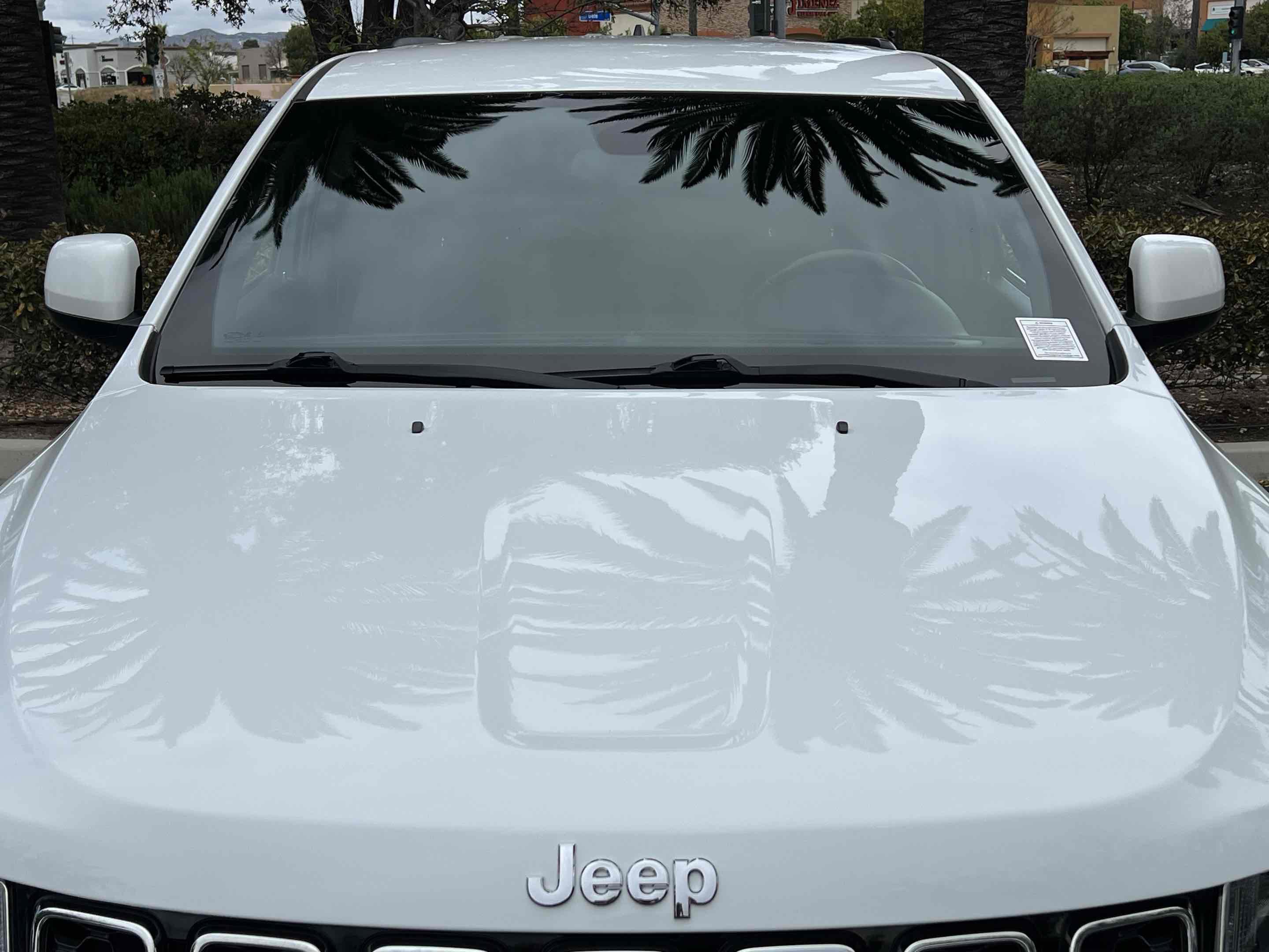 Used 2020 Jeep Grand Cherokee Laredo image 48