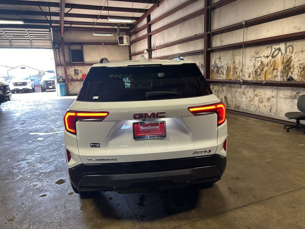 New 2026 GMC Terrain AT4 w/ Convenience Package III AWD/4WD image 3