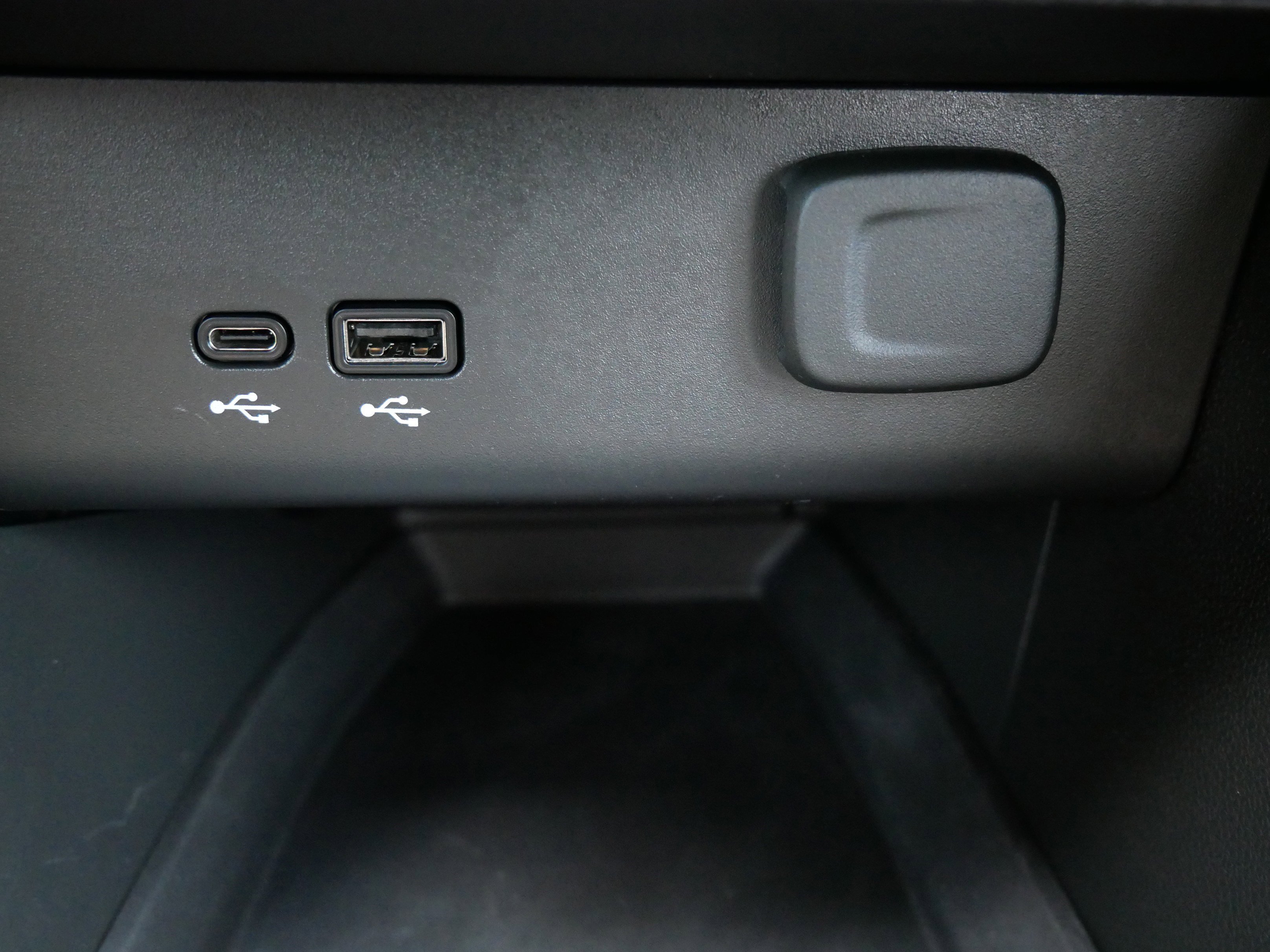 Used 2024 Buick Encore GX Sport Touring image 30