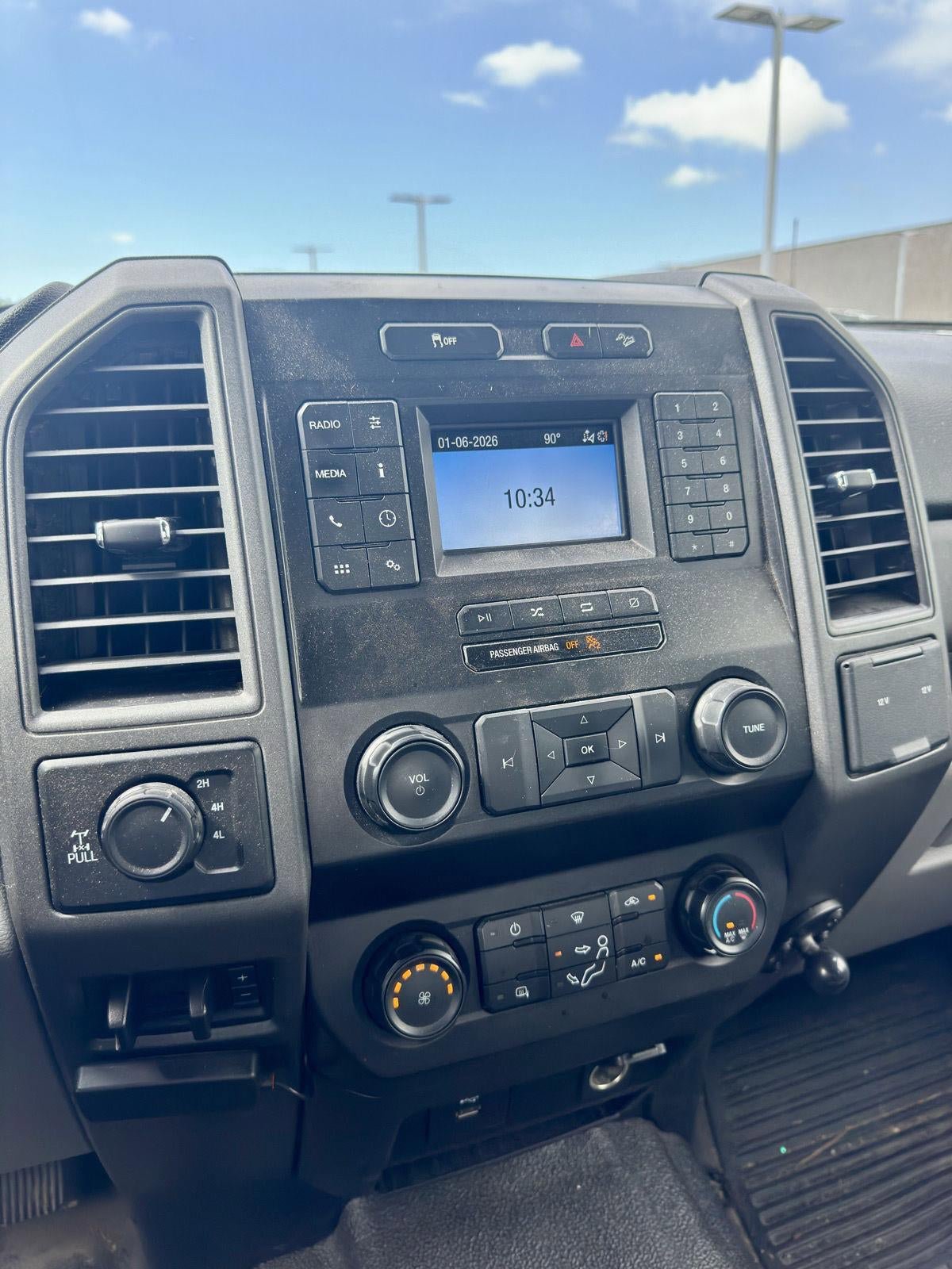 Used 2020 Ford F350 XL w/ Power Equipment Group AWD/4WD image 20