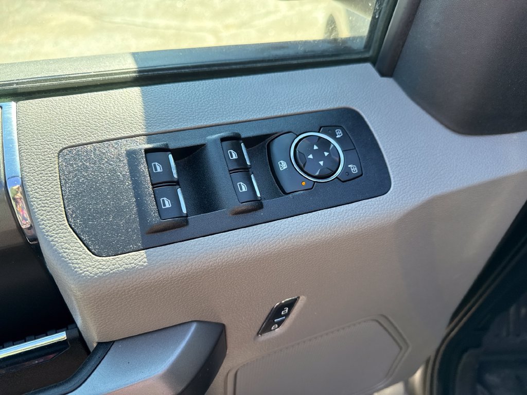 Used 2019 Ford F150 XLT w/ Equipment Group 301A Mid AWD/4WD image 13