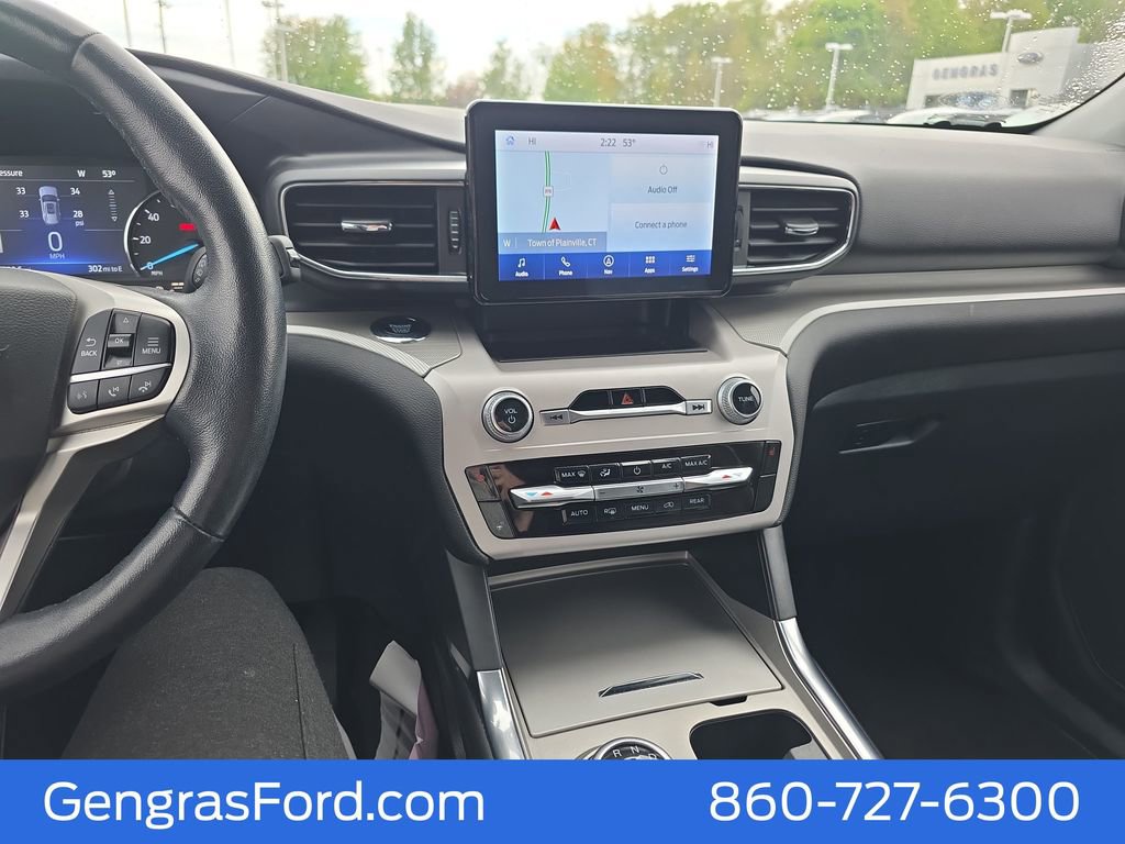 Used 2023 Ford Explorer XLT w/ Equipment Group 202A AWD/4WD image 31