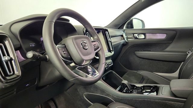Certified 2023 Volvo C40 P8 Recharge Ultimate AWD/4WD image 12