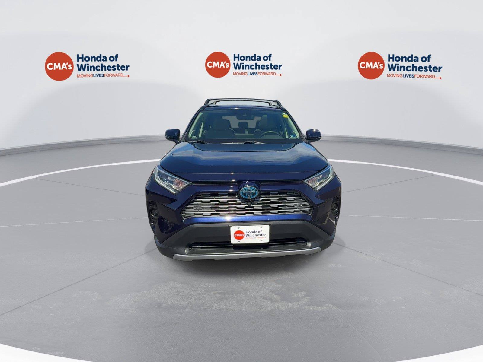 Used 2020 Toyota RAV4 Limited AWD/4WD image 3