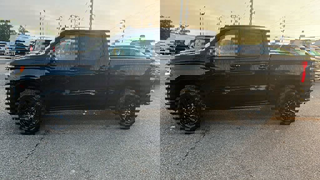 New 2026 Chevrolet Silverado 1500 RST w/ RST All Star Premium Package image 8