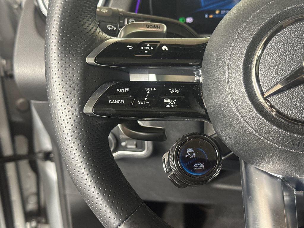 Certified 2024 Mercedes-Benz GLB 35 AMG 4MATIC image 27