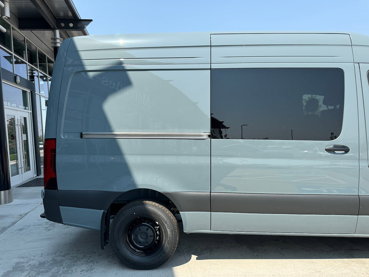 Used 2024 Mercedes-Benz Sprinter 144 Cargo image 8