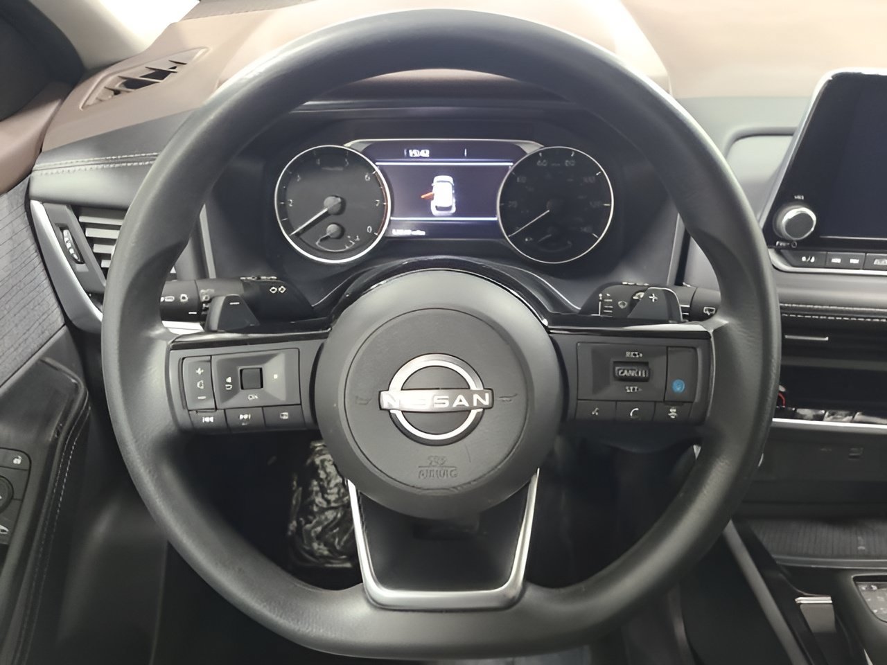 Used 2023 Nissan Rogue SV AWD/4WD image 23