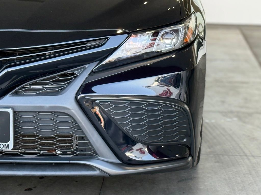 Certified 2023 Toyota Camry SE image 6