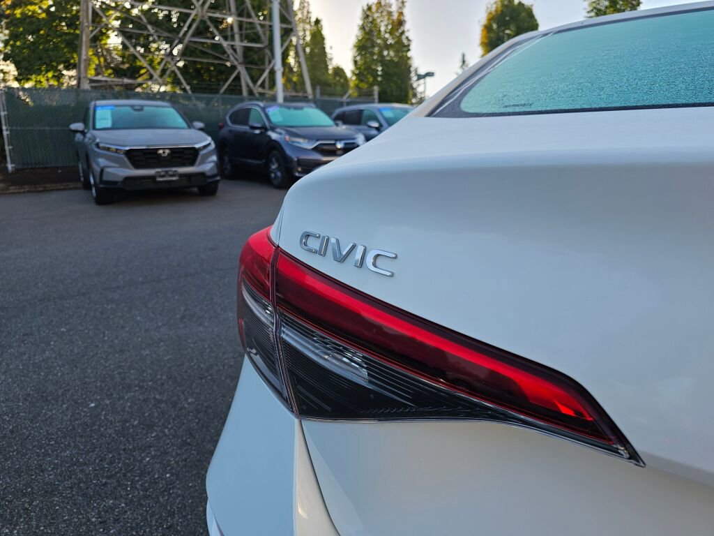 Used 2024 Honda Civic Sport image 15
