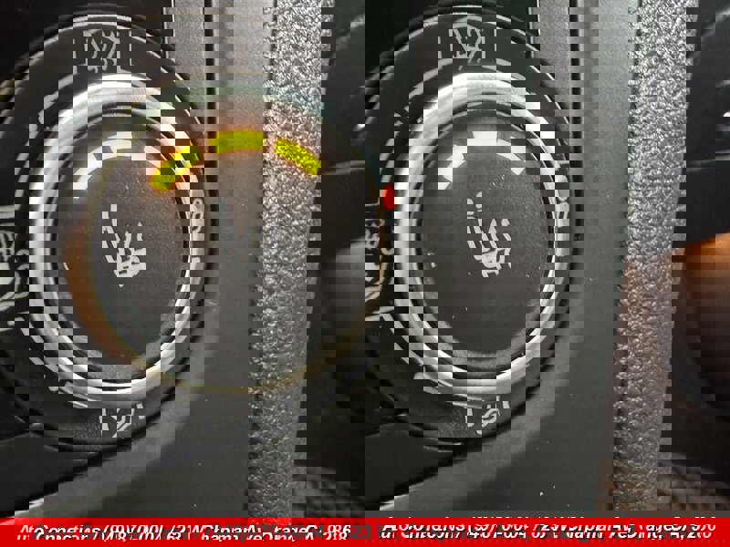 Used 2012 Volkswagen Golf 4-Door image 23