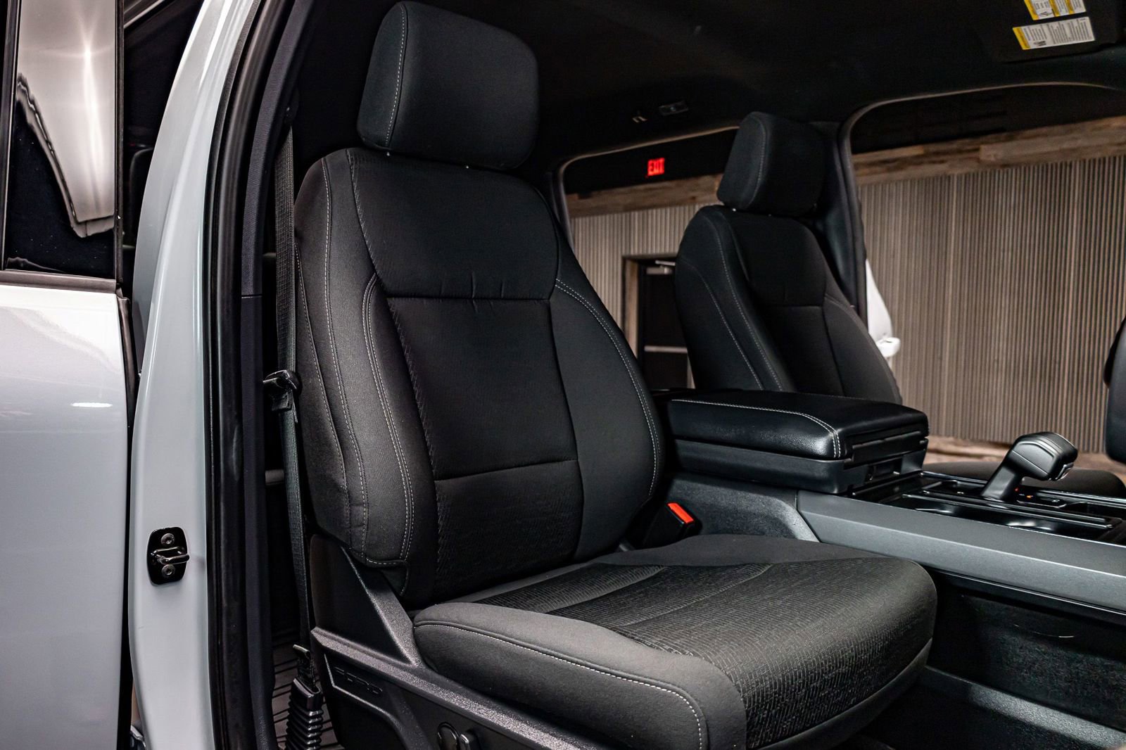 Used 2025 Ford F150 XLT w/ Equipment Group 302A MID image 26