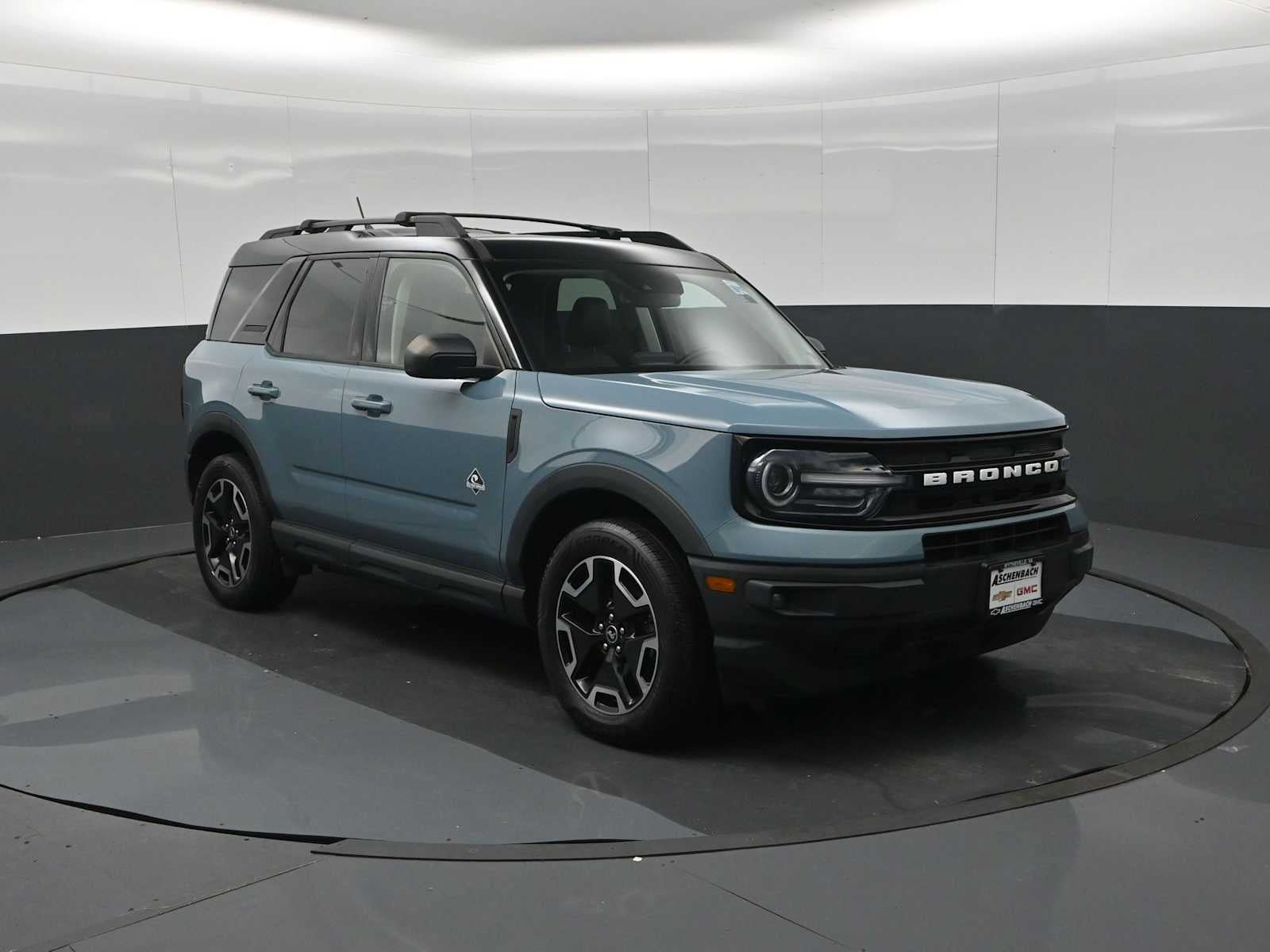 Used 2021 Ford Bronco Sport Outer Banks AWD/4WD image 2