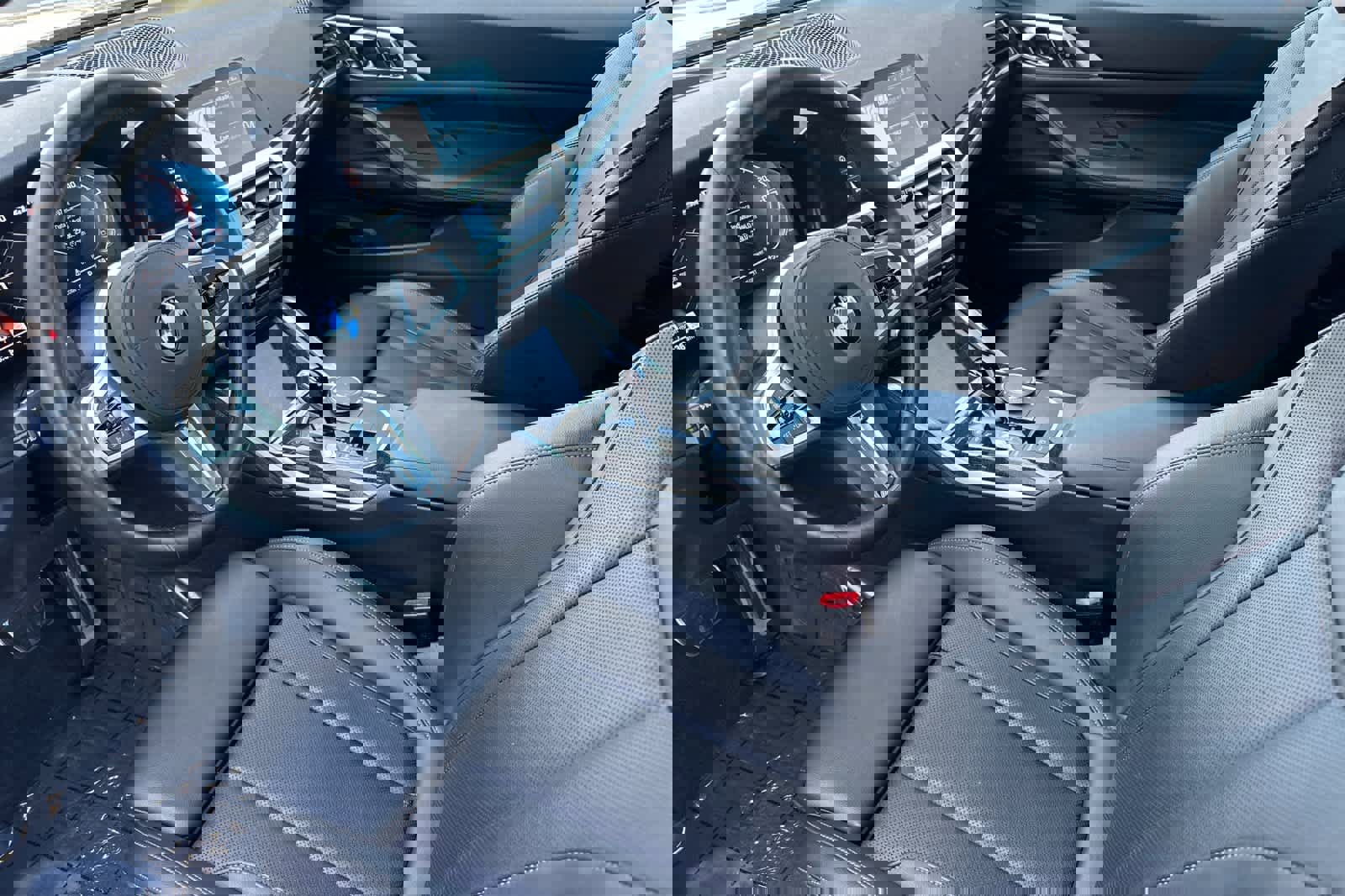 Used 2023 BMW M440i M440i w/ Premium Package image 11