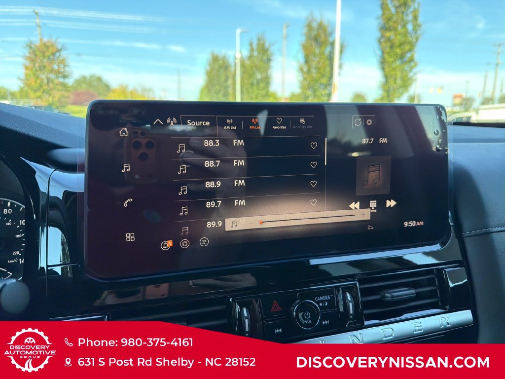 New 2026 Nissan Pathfinder SV w/ SV Premium Package FWD image 16