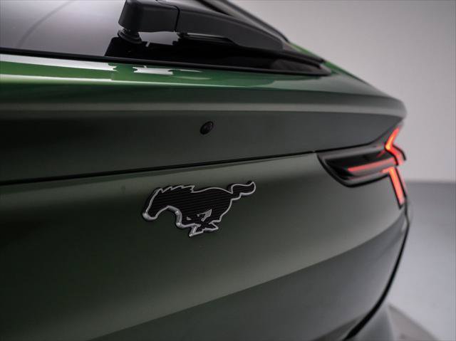 New 2026 Ford Mustang Mach-E Select RWD image 15