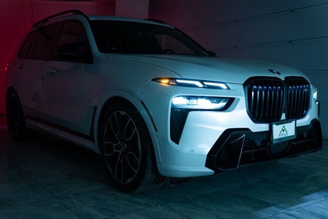 Used 2026 BMW X7 M60i image 36