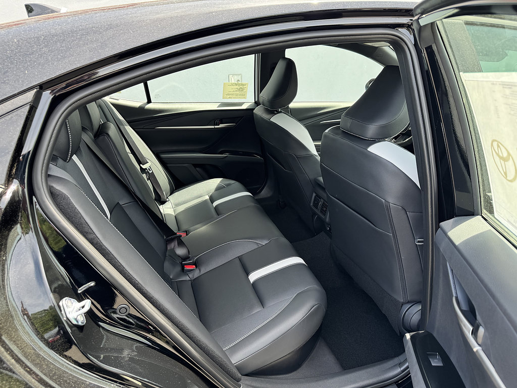 New 2026 Toyota Camry SE w/ Convenience Package FWD image 11