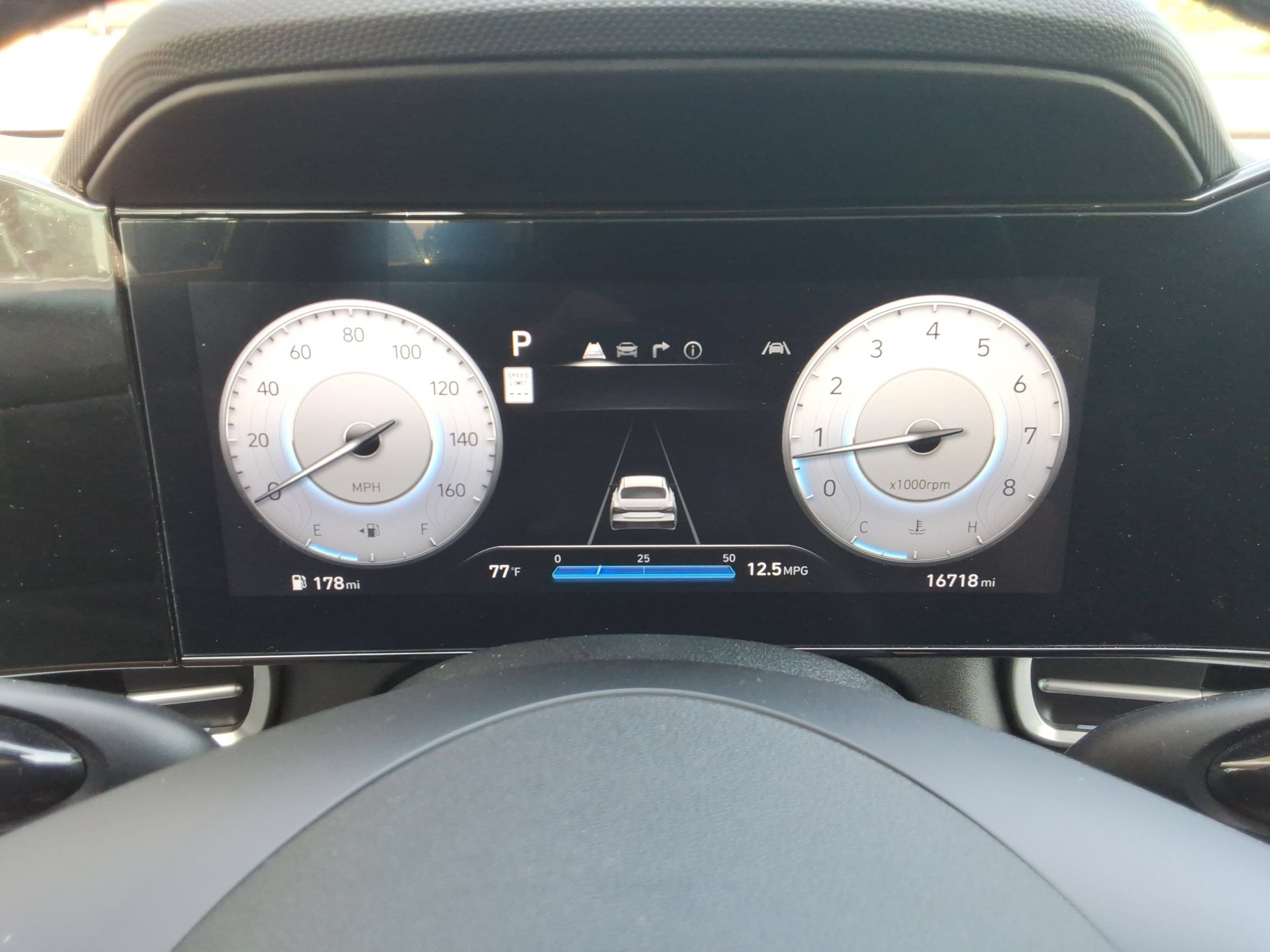 Used 2024 Hyundai Elantra SEL w/ Convenience Package FWD image 14