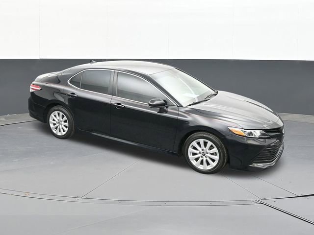 Used 2020 Toyota Camry LE image 61