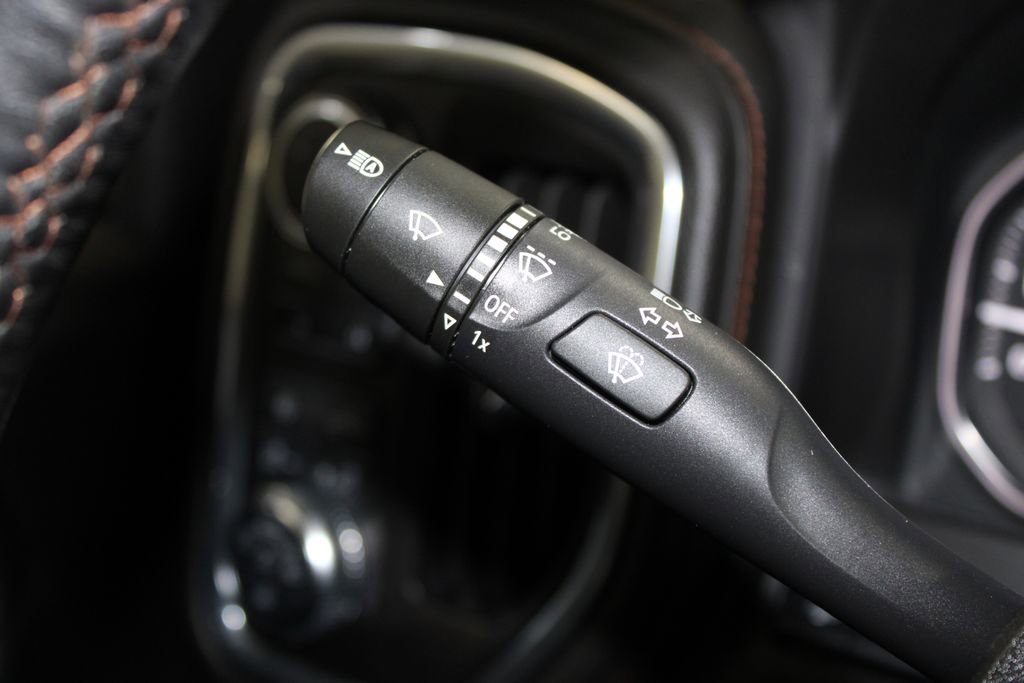 Used 2022 GMC Sierra 2500 AT4 w/ AT4 Preferred Package image 26