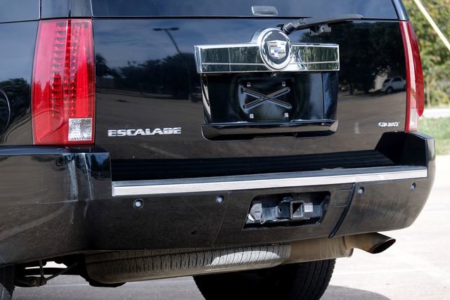 Used 2007 Cadillac Escalade 2WD w/ Information Package image 20