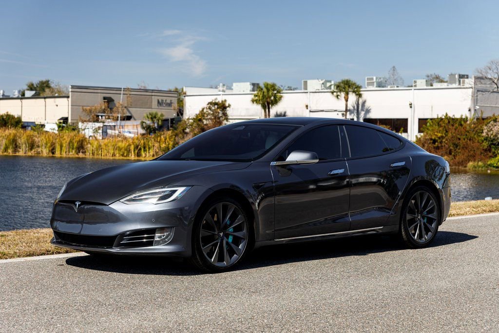 Used 2020 Tesla Model S Performance image 7