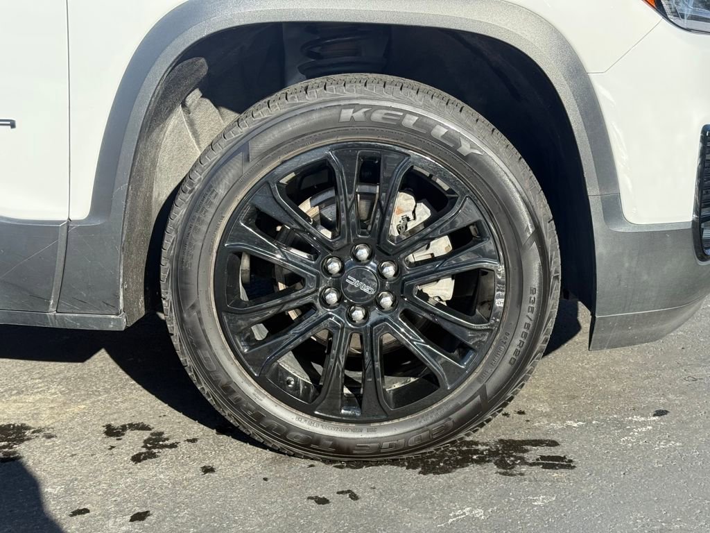 Used 2022 GMC Acadia SLT image 9