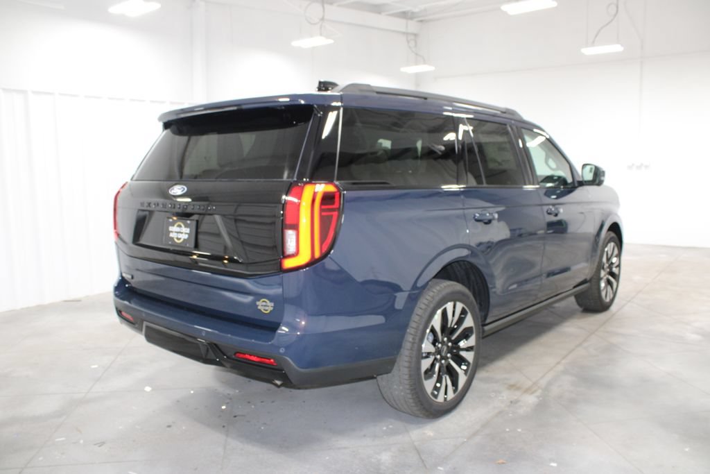 New 2027 Ford Expedition Platinum RWD image 8