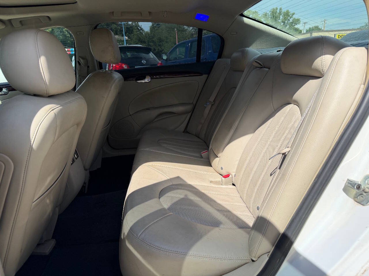 Used 2006 Buick Lucerne CXS w/ Driver Confidence Package FWD image 12